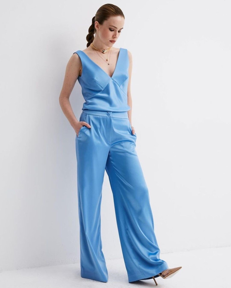 Natasha Kozyreva featured in  the Yulia\'sway catalogue for Holiday 2022