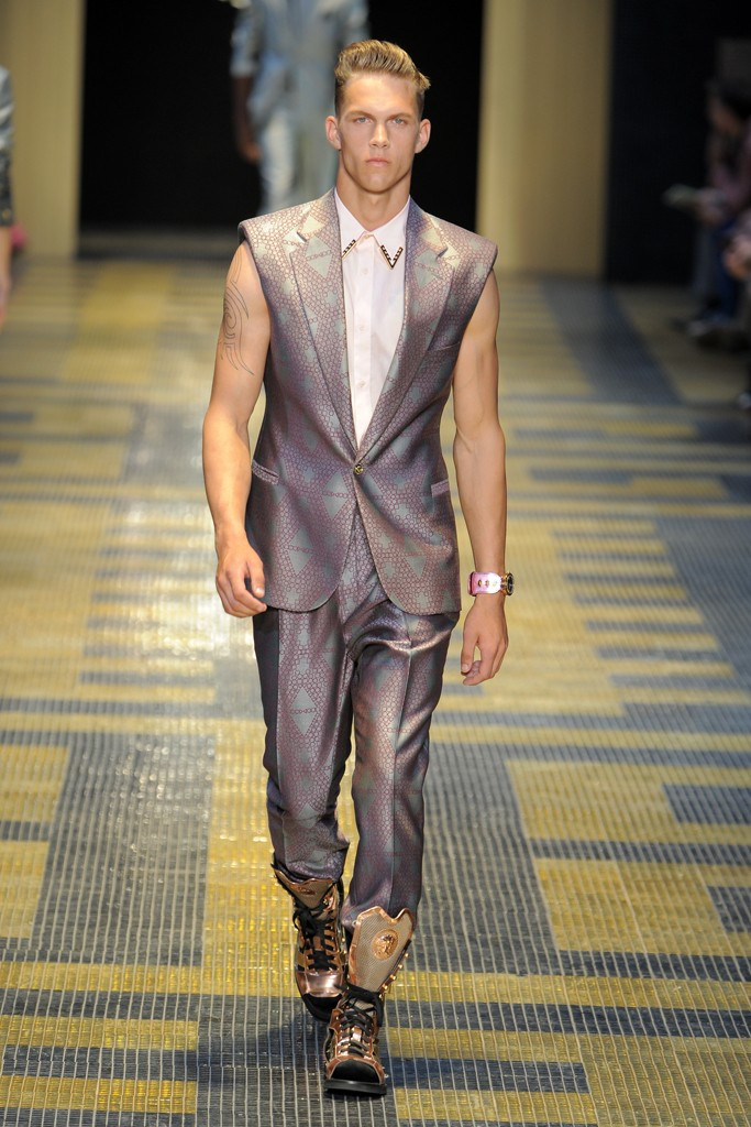 Versace fashion show for Spring/Summer 2013