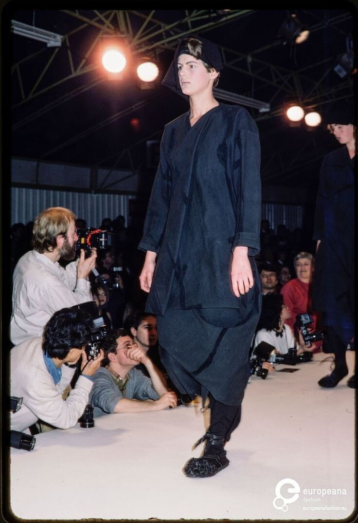 Elizabeth Josie Borain featured in  the Comme des Garçons fashion show for Autumn/Winter 1983