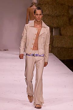Arkadius fashion show for Spring/Summer 2001