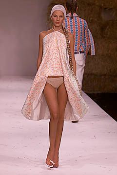 Arkadius fashion show for Spring/Summer 2001