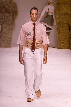 Arkadius fashion show for Spring/Summer 2001