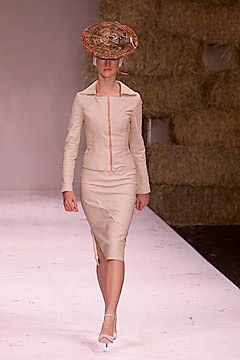 Arkadius fashion show for Spring/Summer 2001