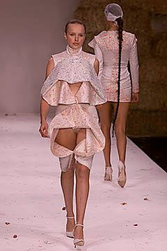Arkadius fashion show for Spring/Summer 2001