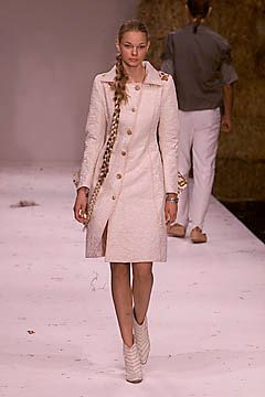 Arkadius fashion show for Spring/Summer 2001