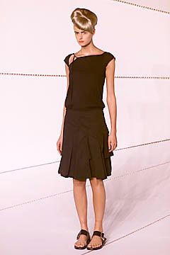 Hussein Chalayan fashion show for Spring/Summer 2001
