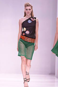 Clements Ribeiro fashion show for Spring/Summer 2001