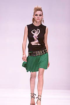 Clements Ribeiro fashion show for Spring/Summer 2001