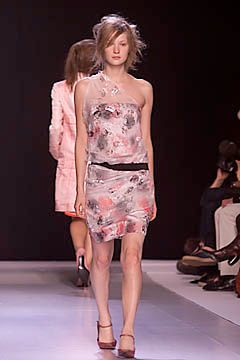 Martine Sitbon fashion show for Spring/Summer 2001