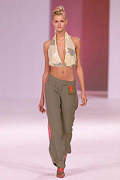 Matthew Williamson fashion show for Spring/Summer 2001