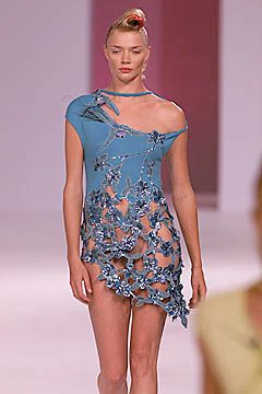 Matthew Williamson fashion show for Spring/Summer 2001