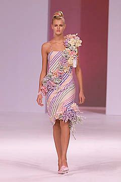 Matthew Williamson fashion show for Spring/Summer 2001