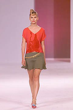Matthew Williamson fashion show for Spring/Summer 2001