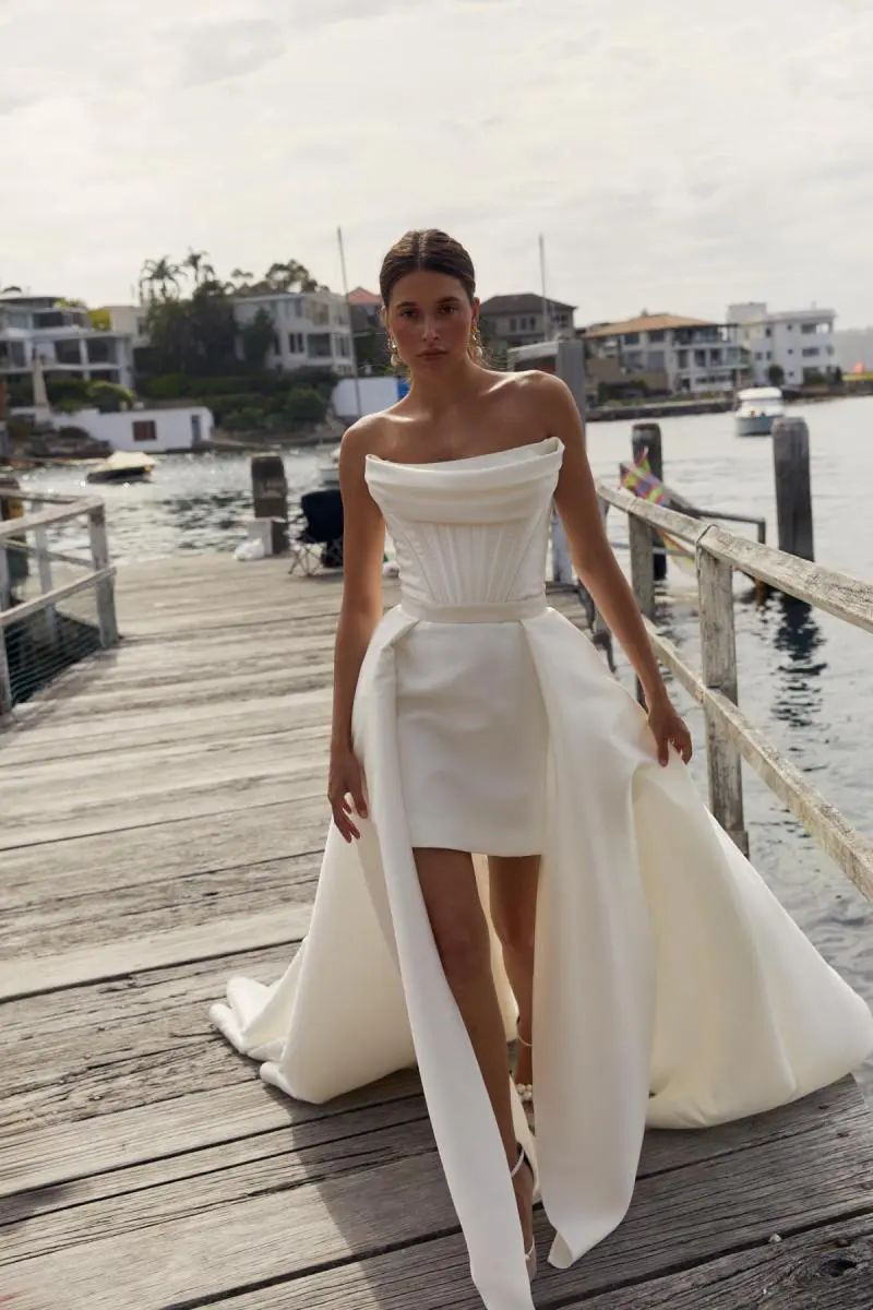 Nuria Oliu Sanchez featured in  the KWH Bridal - Karen Willis Holmes lookbook for Summer 2024
