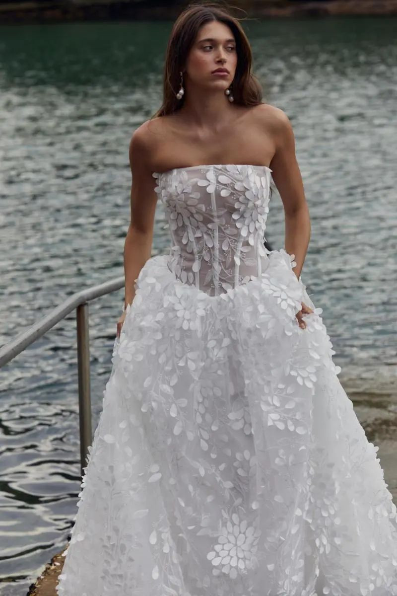 Nuria Oliu Sanchez featured in  the KWH Bridal - Karen Willis Holmes lookbook for Summer 2024