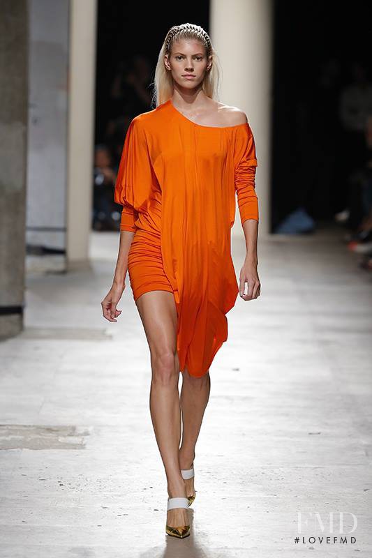 Devon Windsor featured in  the Barbara Bui fashion show for Spring/Summer 2015