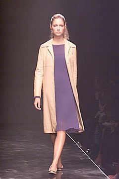 Alberta Ferretti fashion show for Autumn/Winter 2000