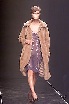 Alberta Ferretti fashion show for Autumn/Winter 2000