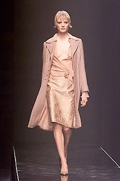 Alberta Ferretti fashion show for Autumn/Winter 2000