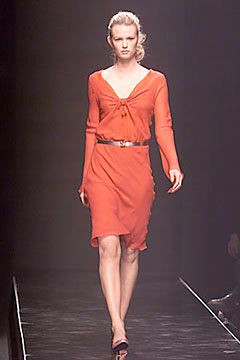 Alberta Ferretti fashion show for Autumn/Winter 2000