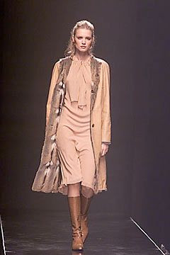 Alberta Ferretti fashion show for Autumn/Winter 2000
