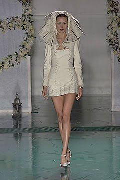 Arkadius fashion show for Autumn/Winter 2000