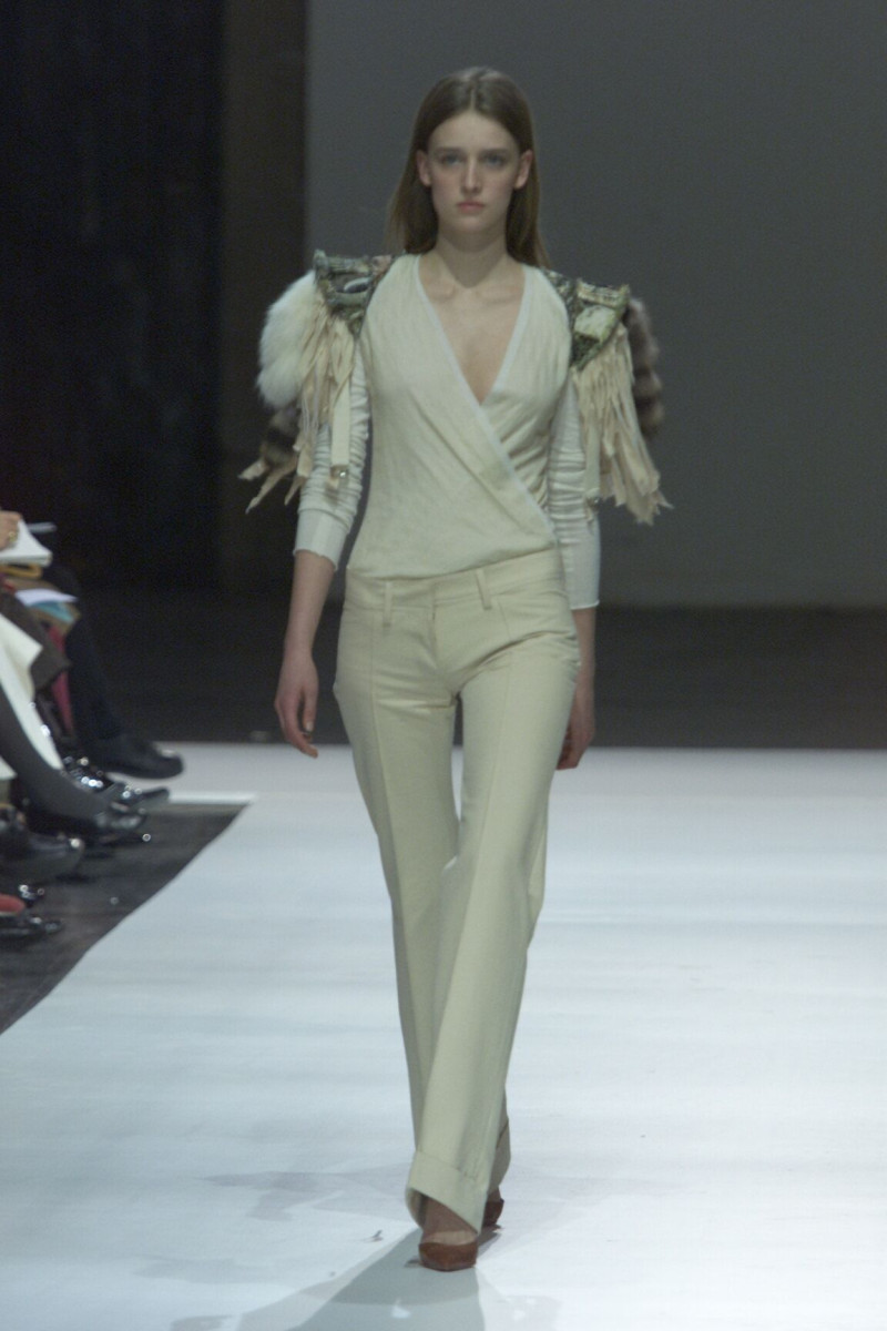 Balenciaga fashion show for Autumn/Winter 2000