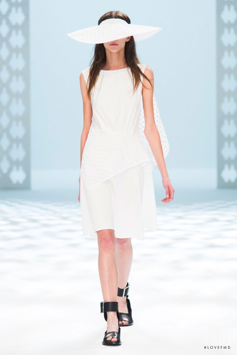 Anastasia Lagune featured in  the Hussein Chalayan fashion show for Spring/Summer 2015