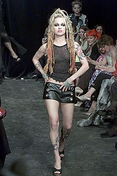 Betsey Johnson fashion show for Autumn/Winter 2000