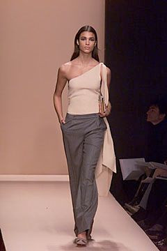 Carolina Herrera fashion show for Autumn/Winter 2000