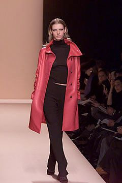 Carolina Herrera fashion show for Autumn/Winter 2000