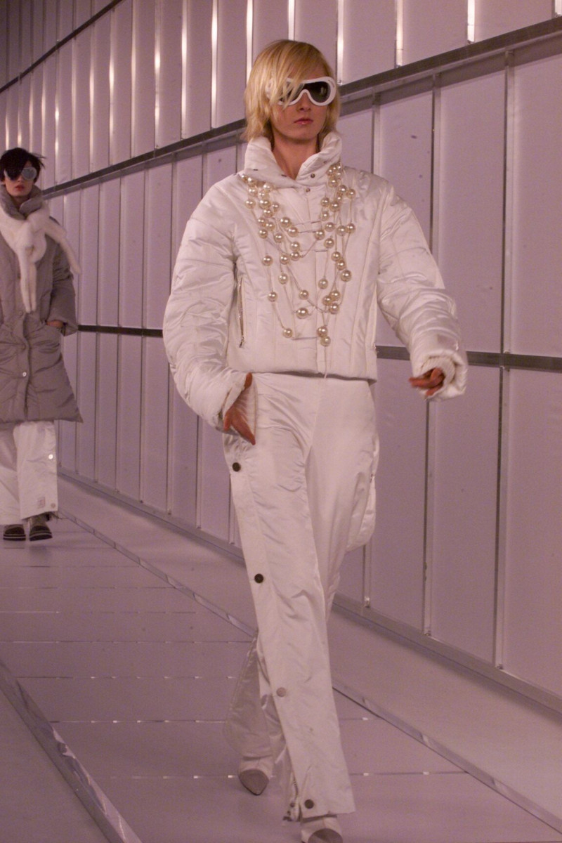 Chanel fashion show for Autumn/Winter 2000