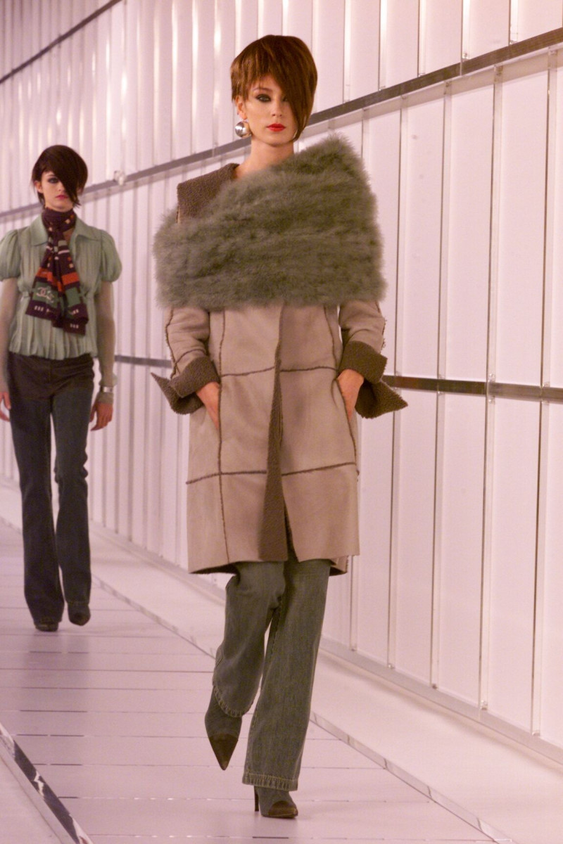 Chanel fashion show for Autumn/Winter 2000