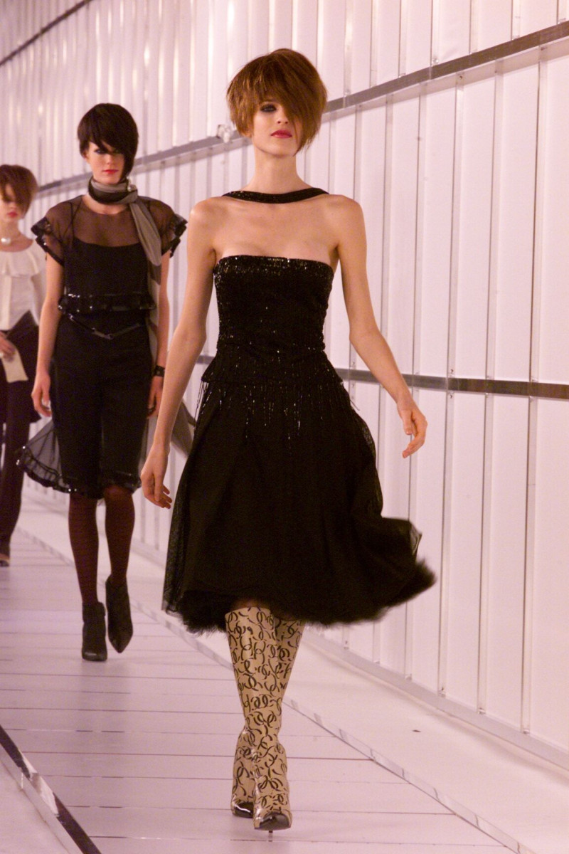 Chanel fashion show for Autumn/Winter 2000