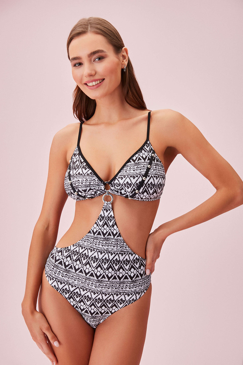 Suwen catalogue for Autumn/Winter 2024