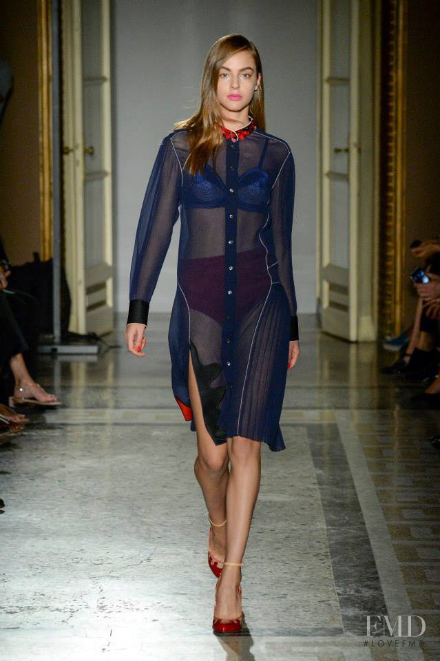 Alma Durand featured in  the Aquilano.Rimondi fashion show for Spring/Summer 2015