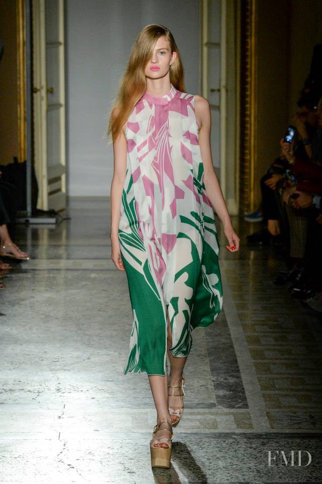 Florence Kosky featured in  the Aquilano.Rimondi fashion show for Spring/Summer 2015