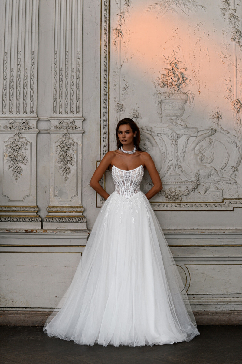 Alexandra Pletnyova featured in  the Belfaso catalogue for Summer 2025