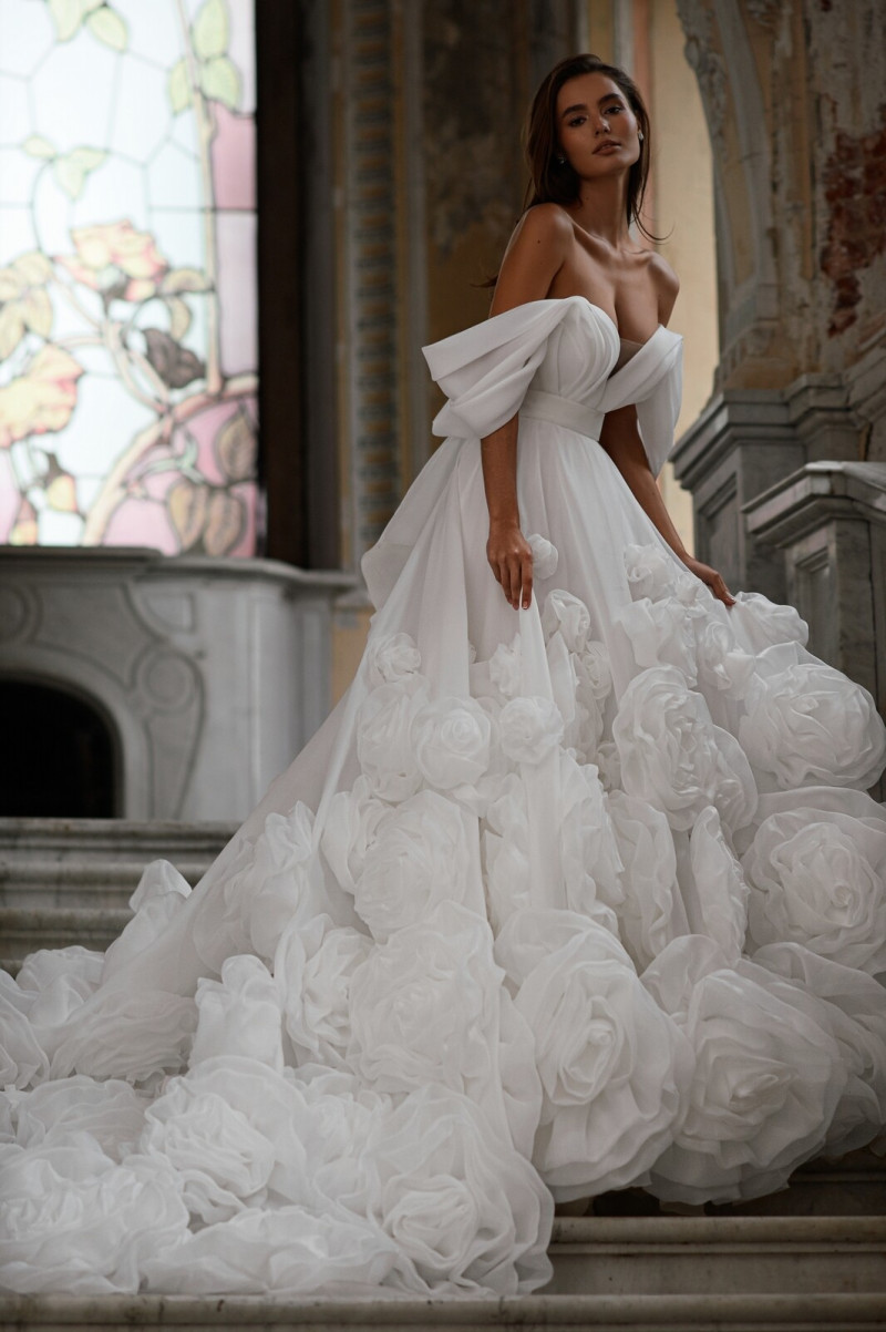 Alexandra Pletnyova featured in  the Belfaso catalogue for Summer 2025