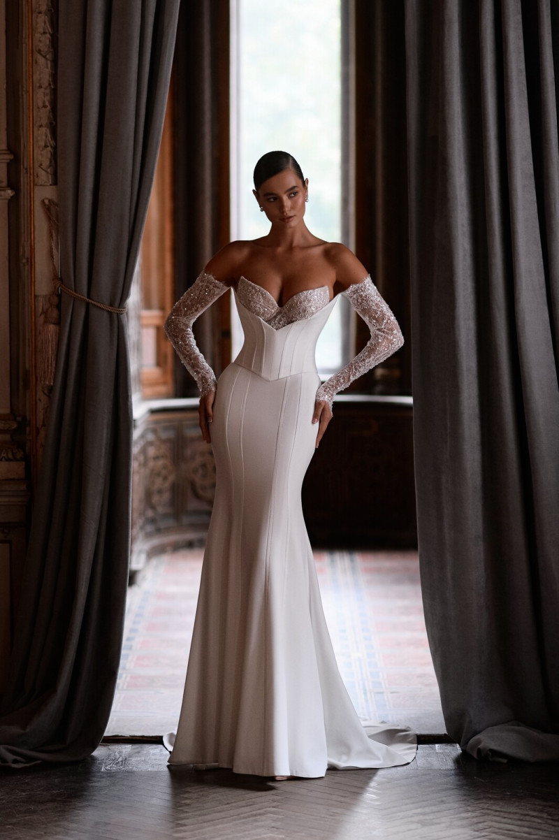 Alexandra Pletnyova featured in  the Belfaso catalogue for Summer 2025