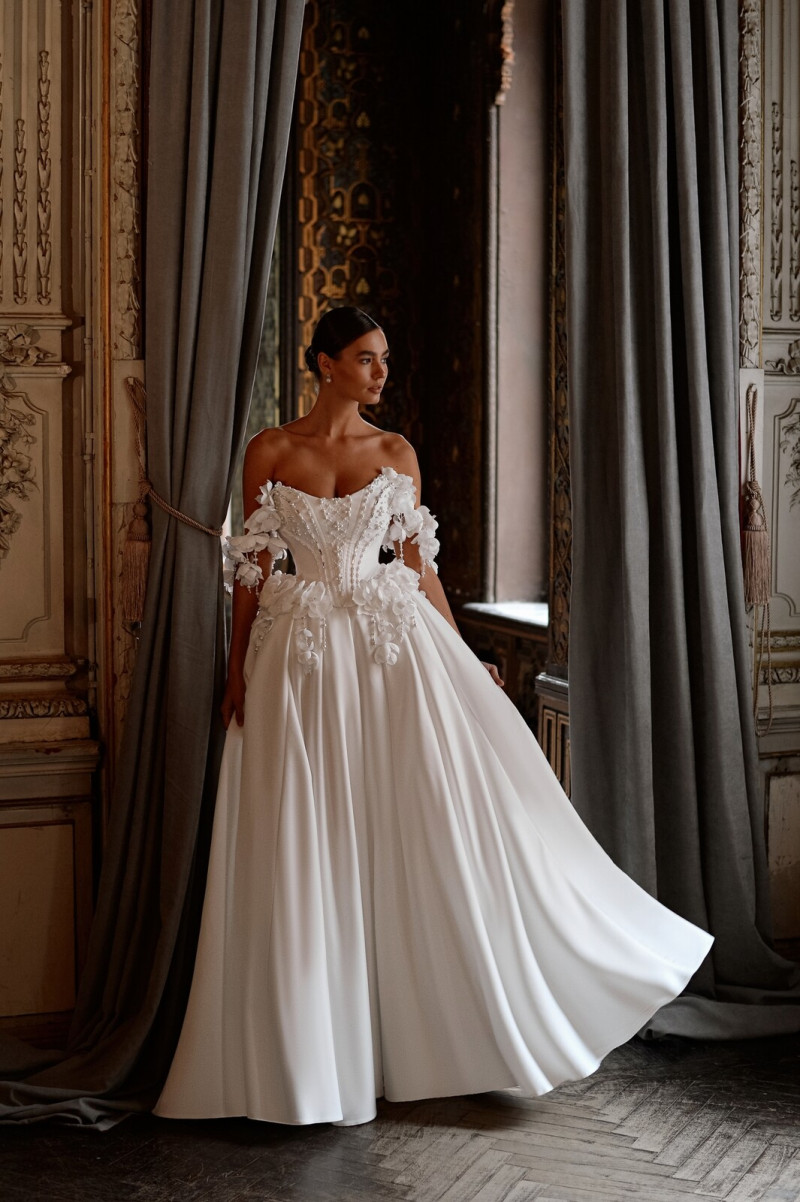 Alexandra Pletnyova featured in  the Belfaso catalogue for Summer 2025