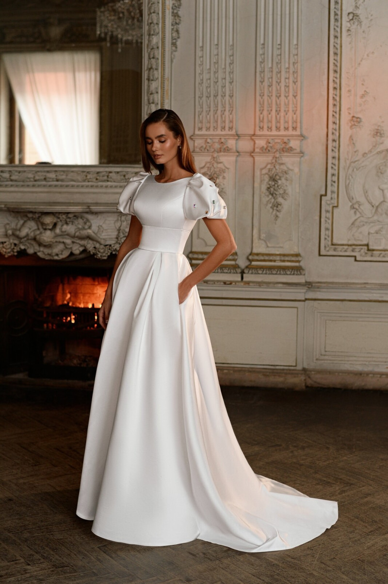 Alexandra Pletnyova featured in  the Belfaso catalogue for Summer 2025