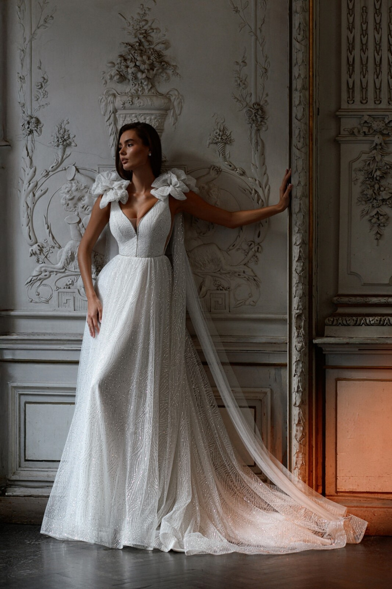 Alexandra Pletnyova featured in  the Belfaso catalogue for Summer 2025