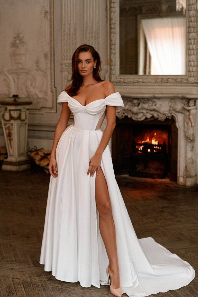 Alexandra Pletnyova featured in  the Belfaso catalogue for Summer 2025