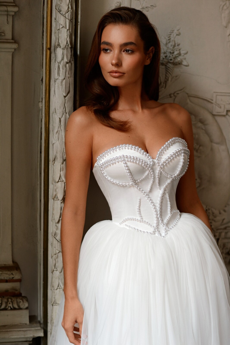 Alexandra Pletnyova featured in  the Belfaso catalogue for Summer 2025