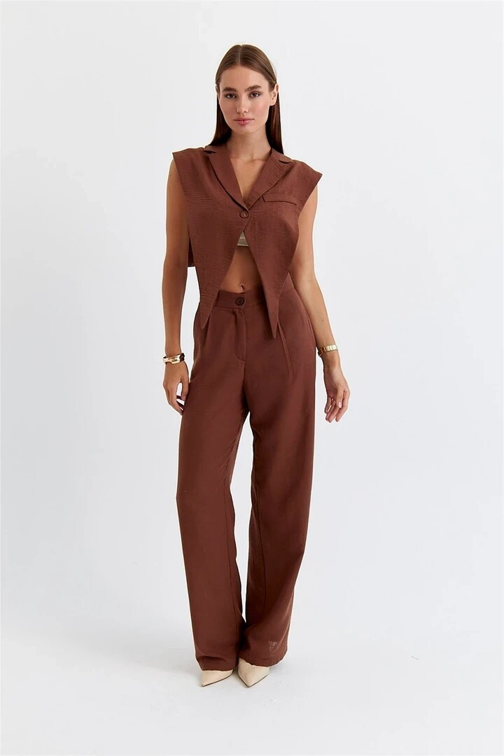 Alexandra Pletnyova featured in  the Tuba Butik catalogue for Spring/Summer 2024