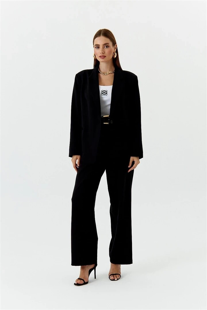 Alexandra Pletnyova featured in  the Tuba Butik catalogue for Spring/Summer 2024