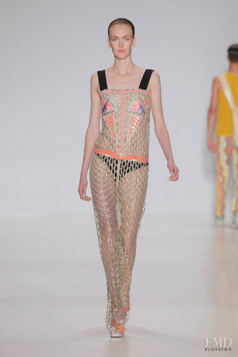 Kate Somers featured in  the Custo Barcelona fashion show for Spring/Summer 2015