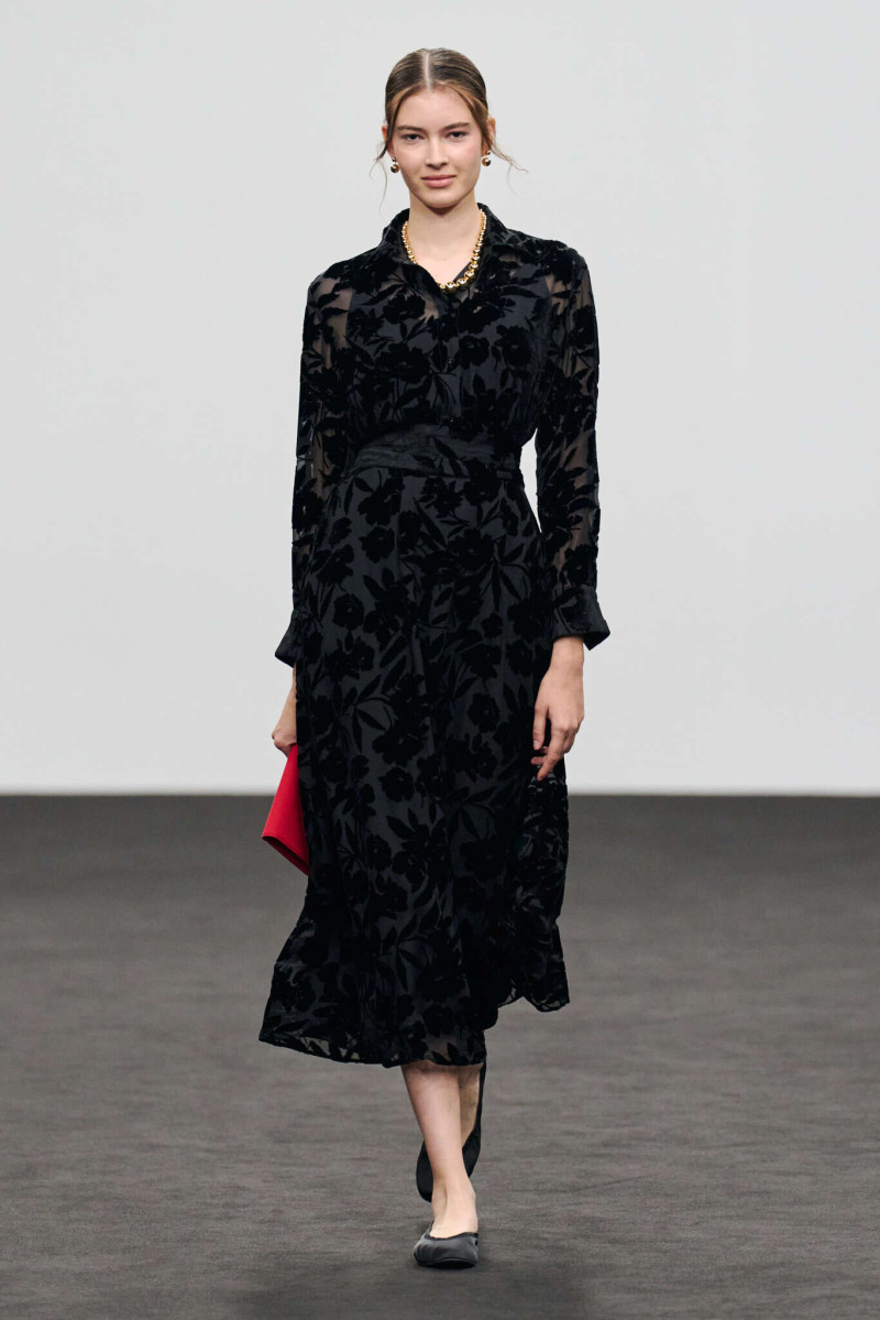 Jasper Conran fashion show for Spring/Summer 2026
