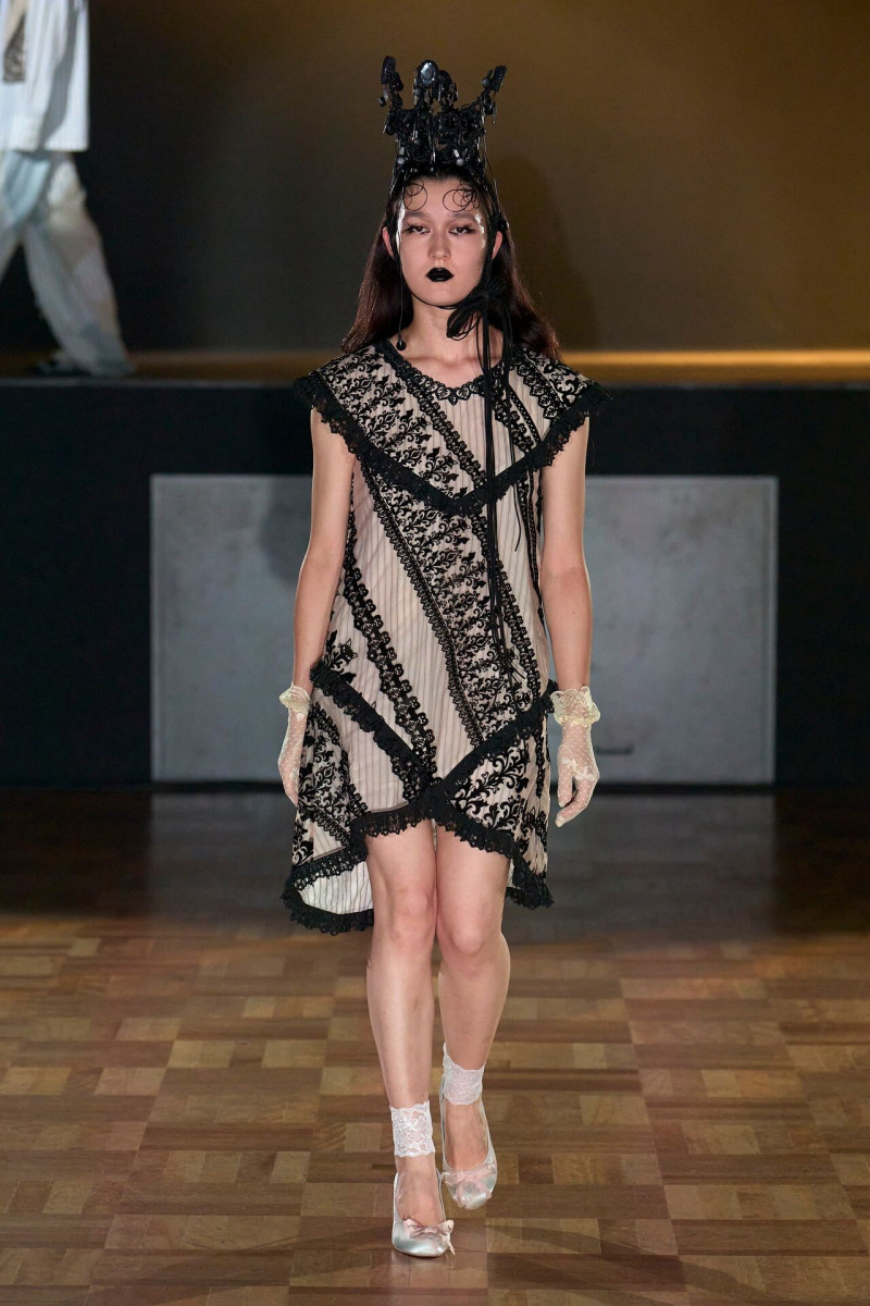 Yueqi Qi fashion show for Spring/Summer 2026